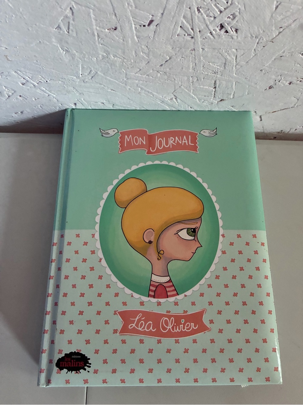Mon Journal Kids Journal - Mint Green with Illustrated Girl